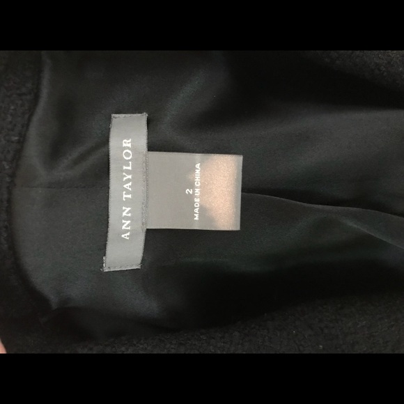 Ann Taylor black tweed blazer with white trim - Picture 4 of 4
